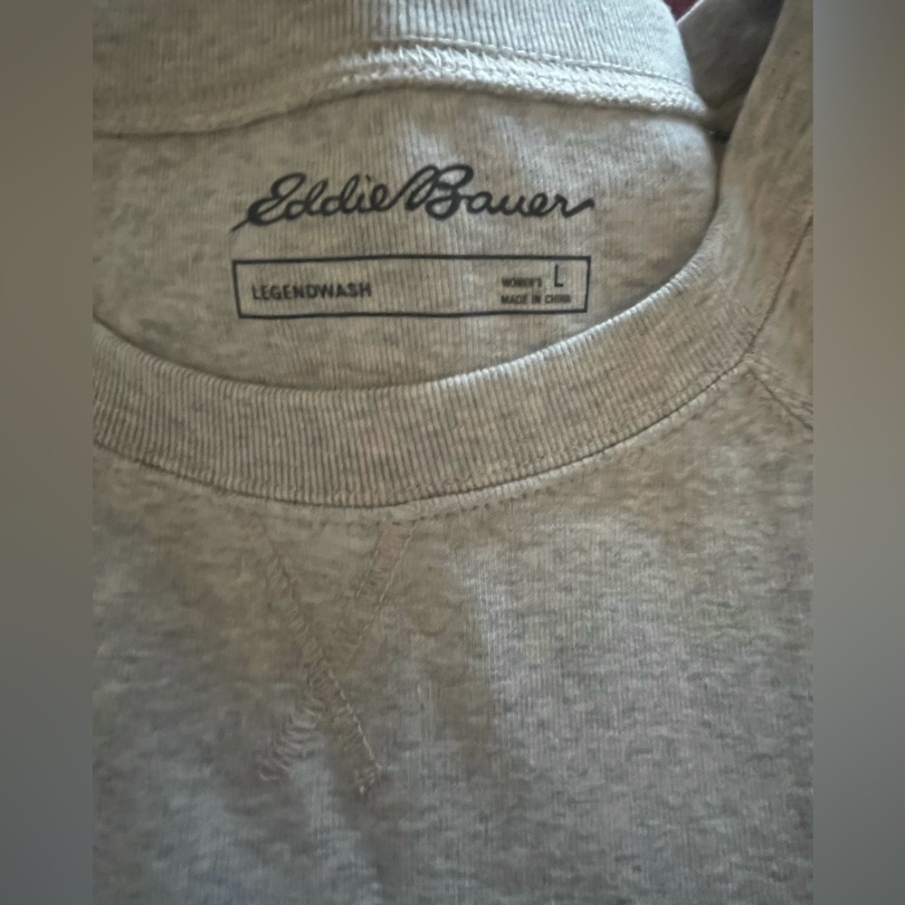 Eddie Bauer Women's Gray and Purple Ombre Sweatshirt - Picture 2 of 2
